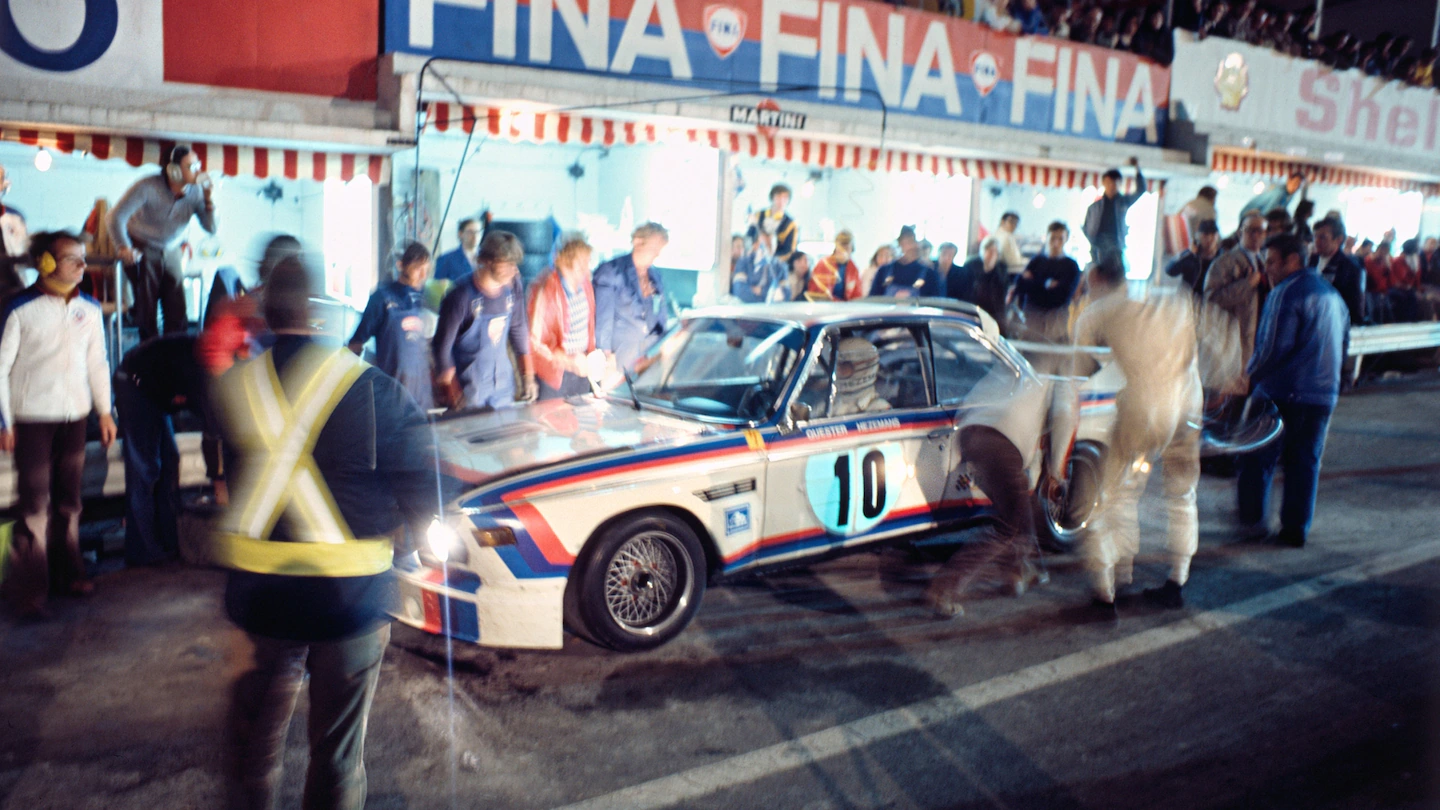 bmw-m-about-people-04-16x9