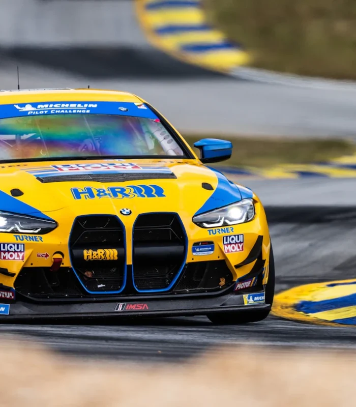 BMW_M4GT4_MP_Ai_Victories_02